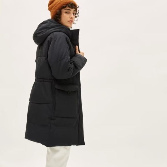 Everlane ReNew Long Puffer Oversized Coat in Black Size Small - Picture 2 of 7